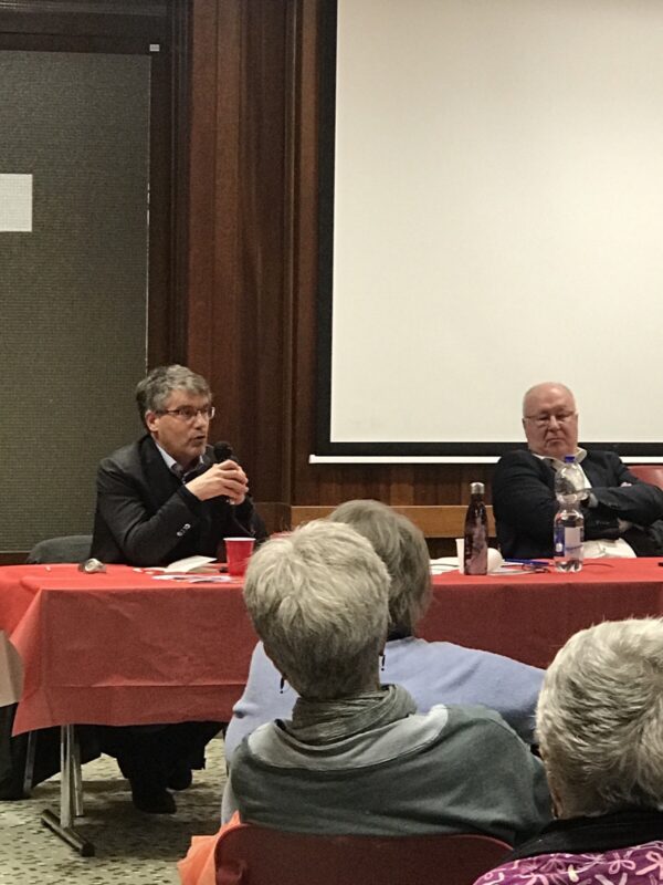 Conférence-débat du 10 février 2026 avec Pierre-Yves Maillard et Roger Nordmann à la Grande-Salle de Prilly.